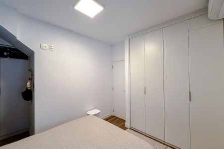 Apartamento à venda com 81m², 2 quartos e 3 vagasQuarto 2 - Suíte
