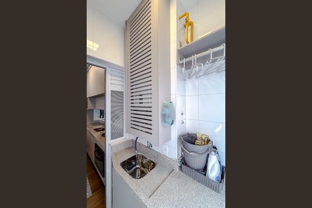 Apartamento à venda com 81m², 2 quartos e 3 vagasÁrea de Serviço
