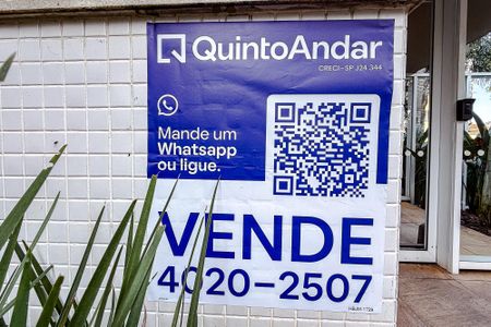 Apartamento à venda com 81m², 2 quartos e 3 vagasPlaquinha