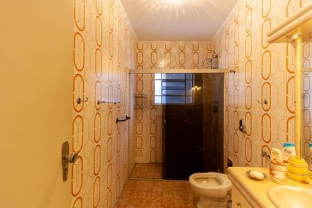 Casa para alugar com 215m², 4 quartos e 2 vagas Casa para alugar com 215m², 4 quartos e 2 vagasBanheiro da Suíte 1