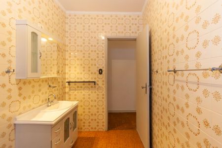Casa para alugar com 215m², 4 quartos e 2 vagas Casa para alugar com 215m², 4 quartos e 2 vagasBanheiro da Suíte 3