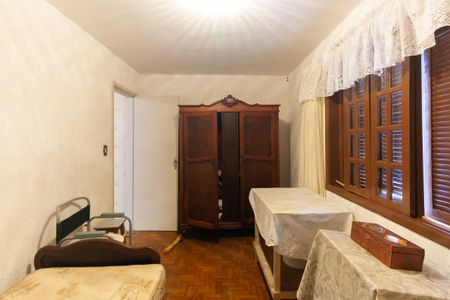 Casa para alugar com 215m², 4 quartos e 2 vagas Casa para alugar com 215m², 4 quartos e 2 vagasQuarto de Serviço