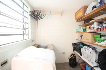 Casa à venda com 346m², 4 quartos e 3 vagasÁrea de Serviço
