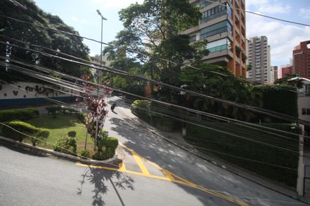 Casa à venda com 346m², 4 quartos e 3 vagasVista da Área externa