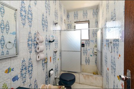 Apartamento à venda com 87m², 3 quartos e 2 vagas Apartamento à venda com 87m², 3 quartos e 2 vagasBanheiro Social
