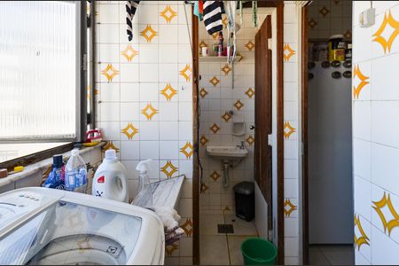 Apartamento à venda com 87m², 3 quartos e 2 vagas Apartamento à venda com 87m², 3 quartos e 2 vagasÁrea de Serviço