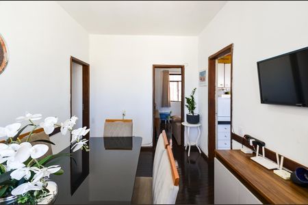 Apartamento à venda com 87m², 3 quartos e 2 vagas Apartamento à venda com 87m², 3 quartos e 2 vagasSala de Jantar
