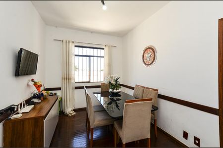 Apartamento à venda com 87m², 3 quartos e 2 vagas Apartamento à venda com 87m², 3 quartos e 2 vagasSala de Jantar