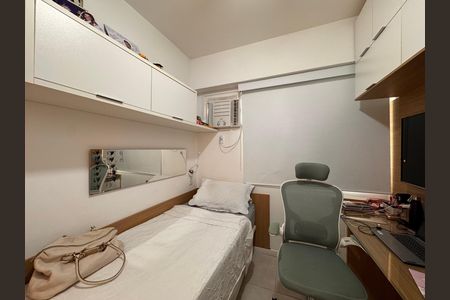 Apartamento à venda com 107m², 4 quartos e 2 vagas Apartamento à venda com 107m², 4 quartos e 2 vagasQuarto 2