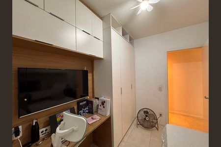 Apartamento à venda com 107m², 4 quartos e 2 vagas Apartamento à venda com 107m², 4 quartos e 2 vagasQuarto 2
