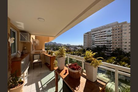 Varanda de apartamento à venda com 4 quartos, 107m² em Barra da Tijuca, Rio de Janeiro