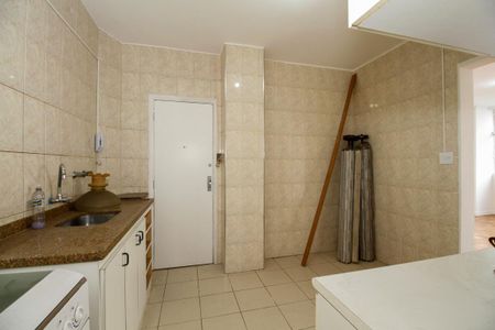 Apartamento à venda com 130m², 3 quartos e 1 vagaCozinha