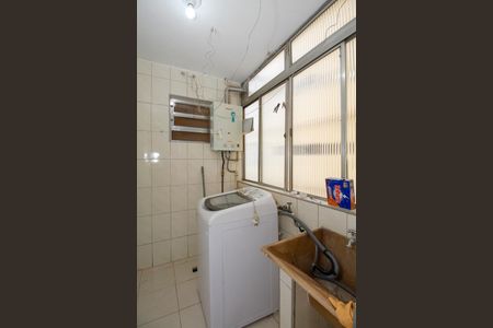 Apartamento à venda com 130m², 3 quartos e 1 vagaÁrea de Serviço