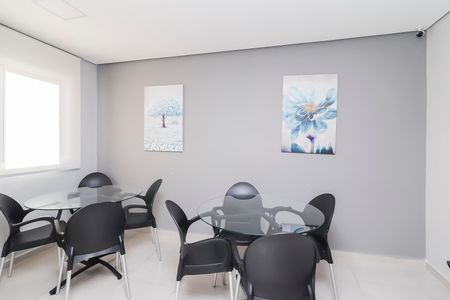 Apartamento para alugar com 34m², 2 quartos e 1 vagaÁrea comum - Salão de festas