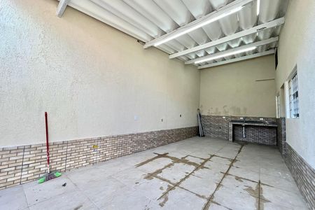 Casa para alugar com 90m², 2 quartos e 2 vagas Casa para alugar com 90m², 2 quartos e 2 vagasGaragem
