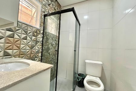 Casa para alugar com 90m², 2 quartos e 2 vagas Casa para alugar com 90m², 2 quartos e 2 vagasBanheiro da Suíte 2