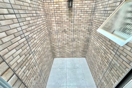 Casa para alugar com 90m², 2 quartos e 2 vagas Casa para alugar com 90m², 2 quartos e 2 vagasVaranda da Suíte 2