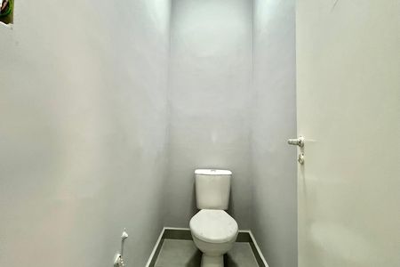 Casa para alugar com 90m², 2 quartos e 2 vagas Casa para alugar com 90m², 2 quartos e 2 vagasLavabo