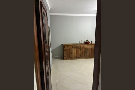 Foto 26 de casa à venda com 3 quartos, 210m² em Jardim Aeroporto, São Paulo