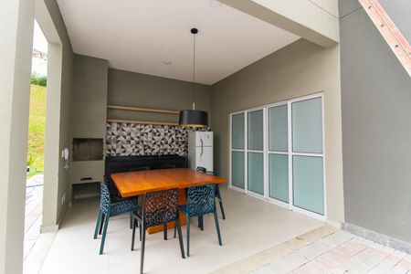 Apartamento à venda com 45m², 2 quartos e sem vaga Apartamento à venda com 45m², 2 quartos e sem vagaÁrea comum - Churrasqueira