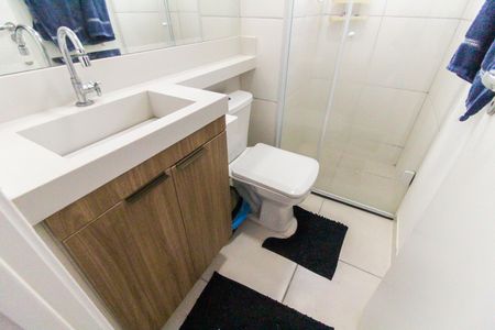Apartamento à venda com 45m², 2 quartos e sem vaga Apartamento à venda com 45m², 2 quartos e sem vagaBanheiro