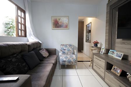 Sala de casa à venda com 3 quartos, 144m² em Jardim Cristiane, Santo André