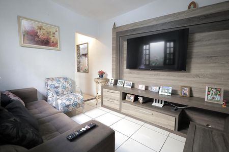 Sala de casa à venda com 3 quartos, 144m² em Jardim Cristiane, Santo André