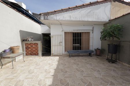 Casa à venda com 144m², 3 quartos e 2 vagas Casa à venda com 144m², 3 quartos e 2 vagasSacada
