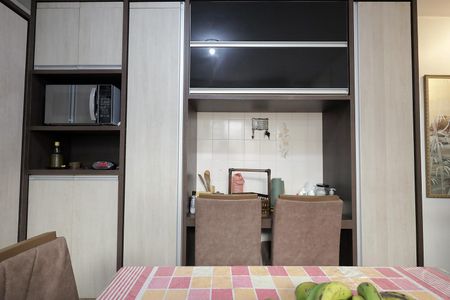 Casa à venda com 144m², 3 quartos e 2 vagas Casa à venda com 144m², 3 quartos e 2 vagasCozinha