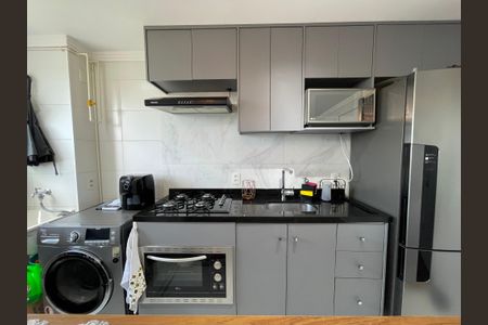 Apartamento à venda com 40m², 2 quartos e sem vagaCozinha e Área de Serviço
