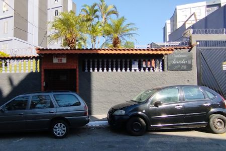 Apartamento para alugar com 48m², 2 quartos e 1 vagaFachada + Placa