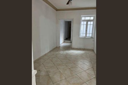 Sala de casa de condomínio para alugar com 3 quartos, 150m² em Centro, Nilópolis