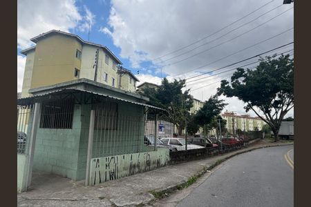 Apartamento para alugar com 50m², 2 quartos e 1 vagaFachada e acesso