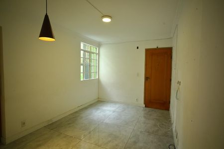 Apartamento para alugar com 50m², 2 quartos e 1 vagaSala