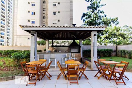 Apartamento à venda com 64m², 2 quartos e 1 vaga Apartamento à venda com 64m², 2 quartos e 1 vagaÁrea comum - Churrasqueira
