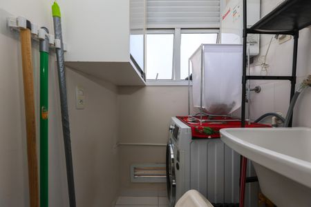 Apartamento à venda com 64m², 2 quartos e 1 vaga Apartamento à venda com 64m², 2 quartos e 1 vagaÁrea de Serviço