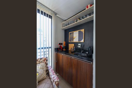 Apartamento à venda com 64m², 2 quartos e 1 vaga Apartamento à venda com 64m², 2 quartos e 1 vagaVaranda da Sala