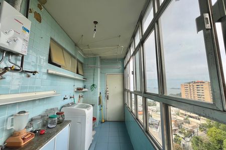 Apartamento à venda com 197m², 3 quartos e 1 vaga Apartamento à venda com 197m², 3 quartos e 1 vagaÁrea de Serviço