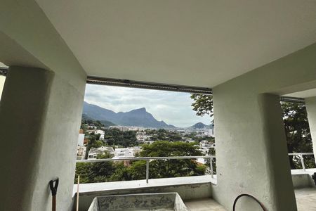 Apartamento à venda com 197m², 3 quartos e 1 vaga Apartamento à venda com 197m², 3 quartos e 1 vagaGaragem