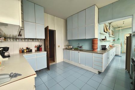 Apartamento à venda com 197m², 3 quartos e 1 vaga Apartamento à venda com 197m², 3 quartos e 1 vagaCozinha