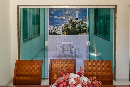 Casa à venda com 172m², 3 quartos e 1 vagaSala de Jantar - Jardim de Inverno