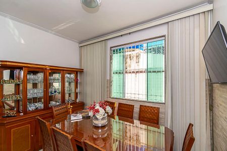 Casa à venda com 172m², 3 quartos e 1 vagaSala de Jantar