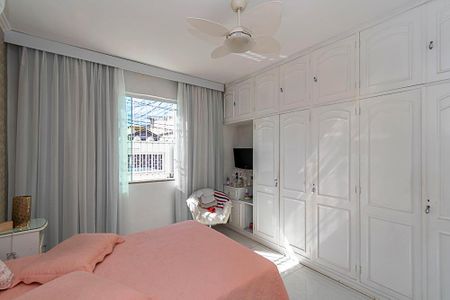 Casa à venda com 172m², 3 quartos e 1 vagaQuarto 1