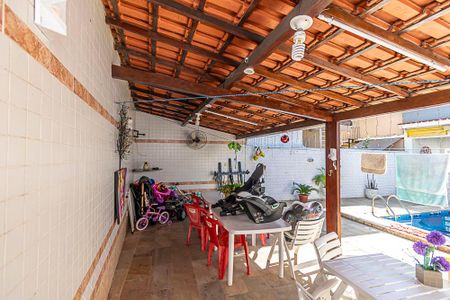 Casa à venda com 172m², 3 quartos e 1 vagaVaranda Gourmet
