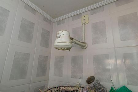 Casa à venda com 172m², 3 quartos e 1 vagaBanheiro de serviço