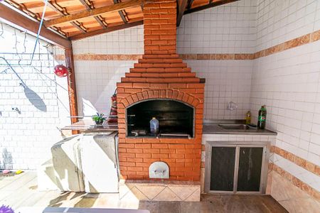 Casa à venda com 172m², 3 quartos e 1 vagaVaranda Gourmet - Churrasqueira