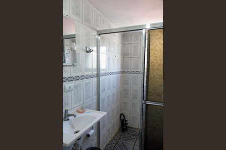 Casa à venda com 320m², 3 quartos e 2 vagasBanheiro