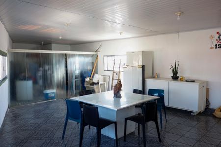 Casa à venda com 320m², 3 quartos e 2 vagasCozinha
