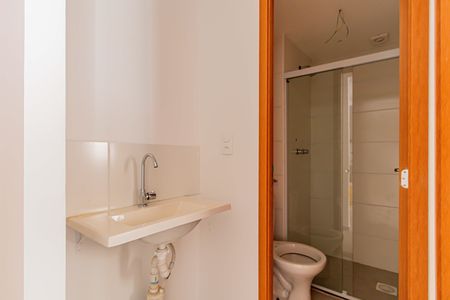 Apartamento para alugar com 34m², 2 quartos e sem vaga Apartamento para alugar com 34m², 2 quartos e sem vagaBanheiro