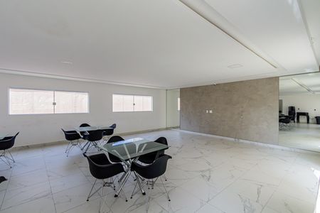 Apartamento para alugar com 34m², 2 quartos e sem vaga Apartamento para alugar com 34m², 2 quartos e sem vagaÁrea comum - Salão de festas